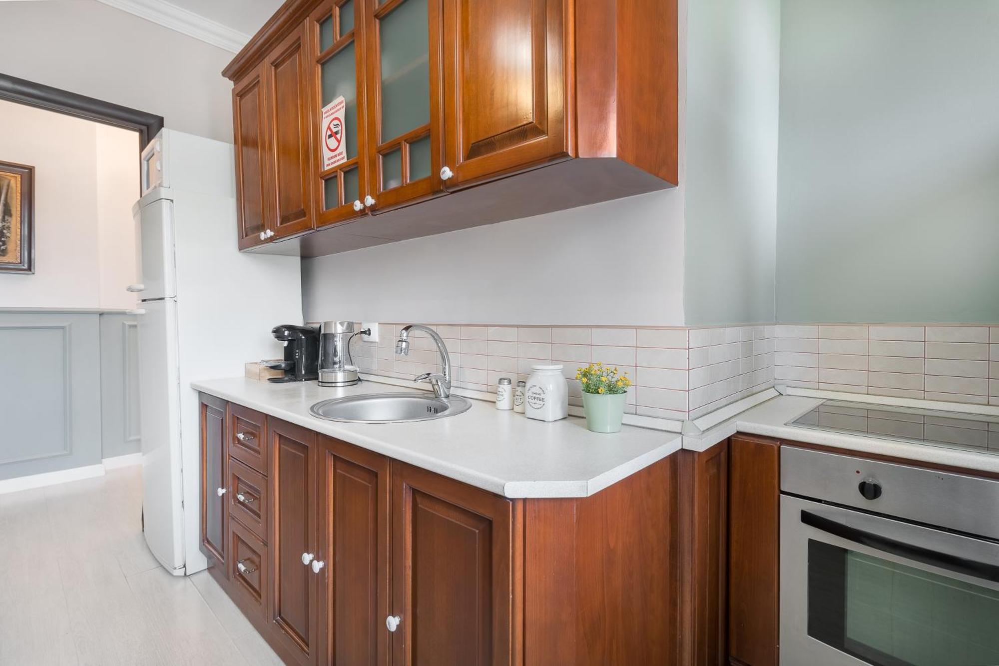 Moonlight Central Apartments Oradea Buitenkant foto